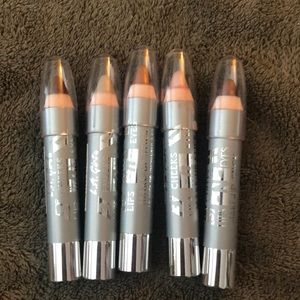 Set of five three and one lips cheeks and eyes